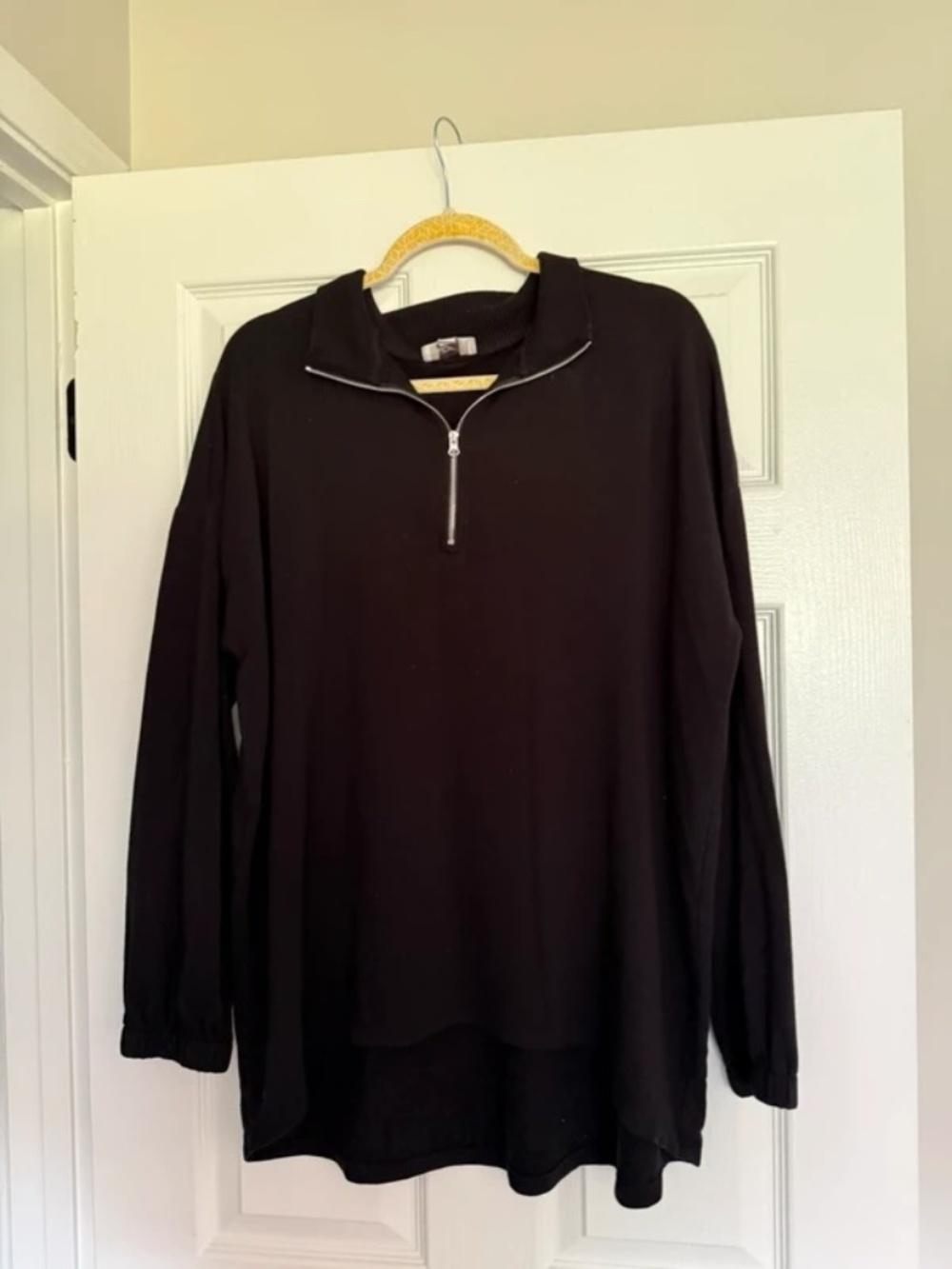 Black Loft 3/4 Zip